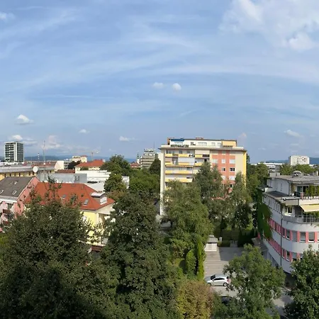 Apartamento Bamo - Living Skyline Klagenfurt am Woerthersee